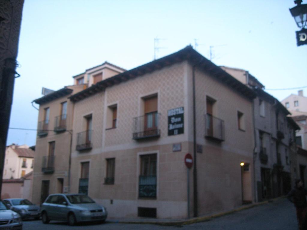 Hostal Don Jaime II Ségovie Extérieur photo