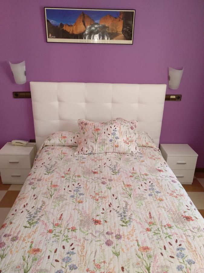 Hostal Don Jaime II Ségovie Extérieur photo