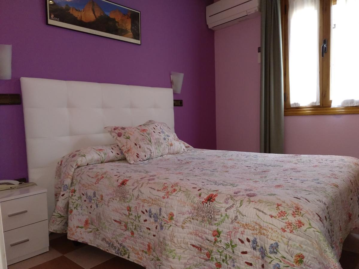 Hostal Don Jaime II Ségovie Extérieur photo