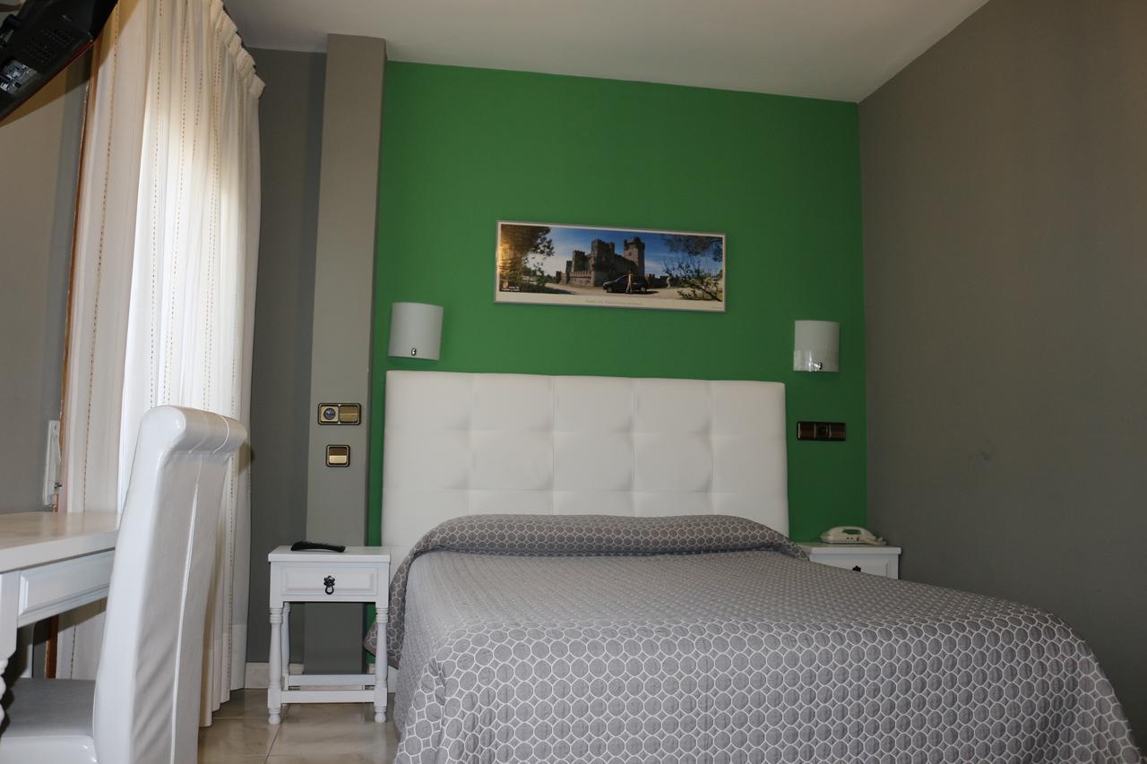 Hostal Don Jaime II Ségovie Extérieur photo