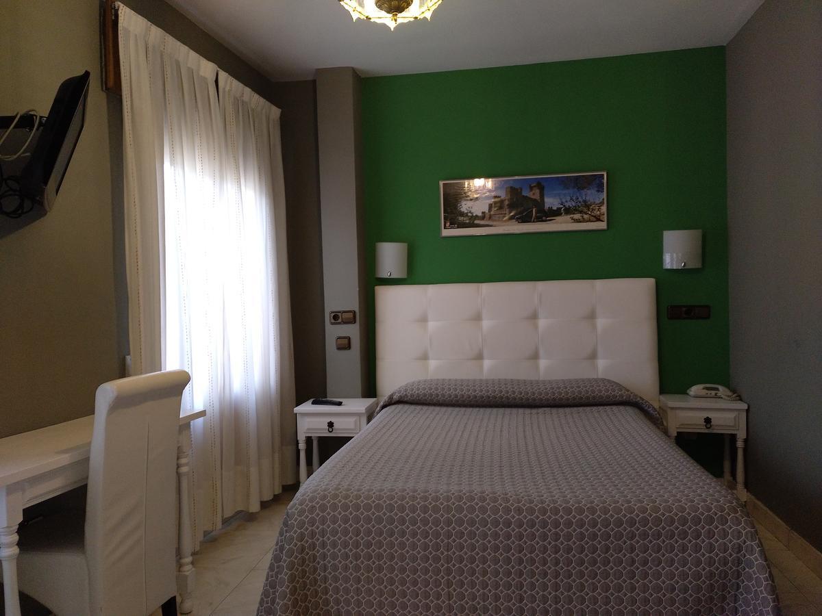 Hostal Don Jaime II Ségovie Extérieur photo
